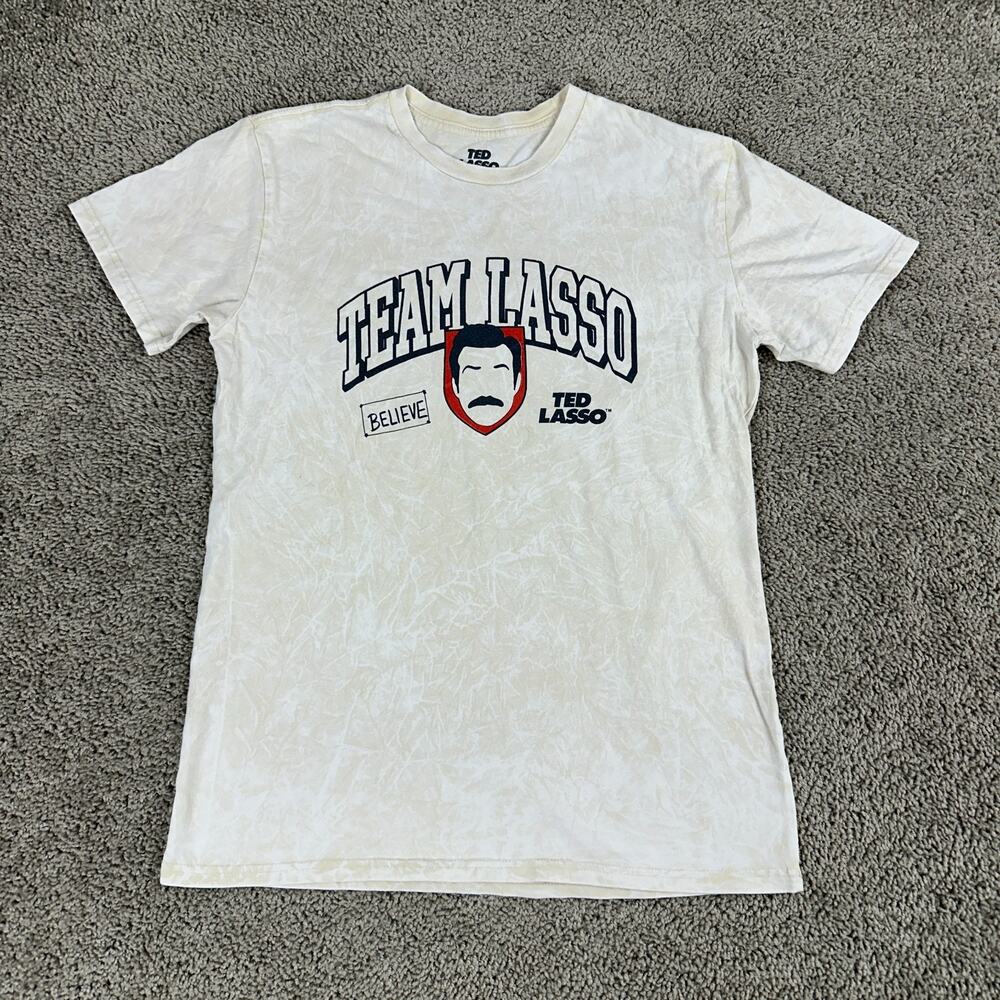 Ted Lasso Shirt Mens Medium Beige White Believe Team Lasso Short Sleeve Casual